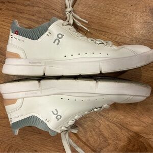 On Cloud The Roger Advantage